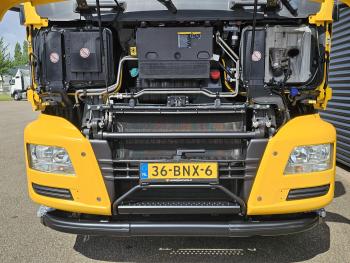TGS 35.460 8x4-4 BL / VDL 30T HOOKLIFT